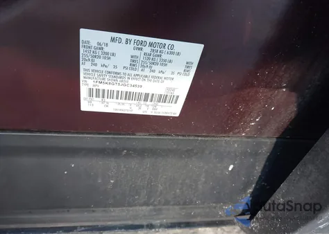 2018 Ford Explorer Sport z USA, uszkodzony, nr VIN 1FM5K8GT5JGC34539